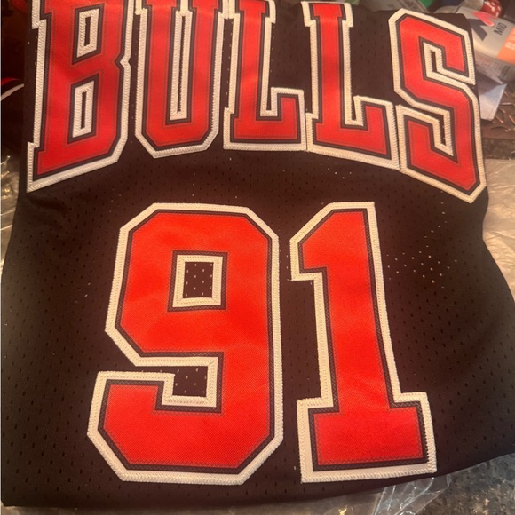 Brand new Chicago Bulls - Dennis Rodman jersey - Picture 2 of 3